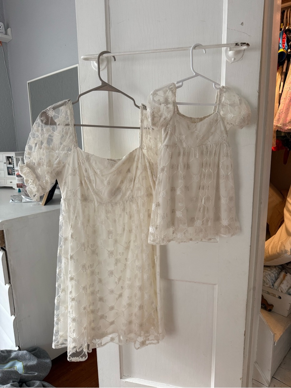 Tullabee Mom & Me Ivory Lace Puff-Sleeve Matching Set